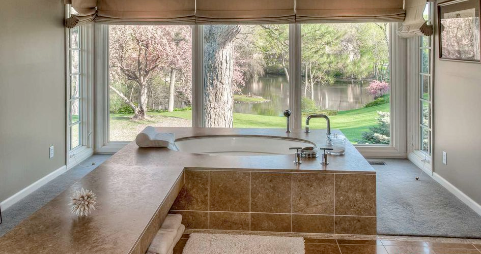 11212 Bel Air Drive Bathroom