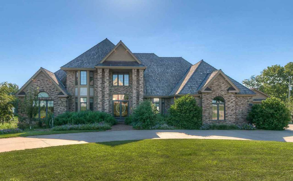 Omaha Homes with Amazing Gardens