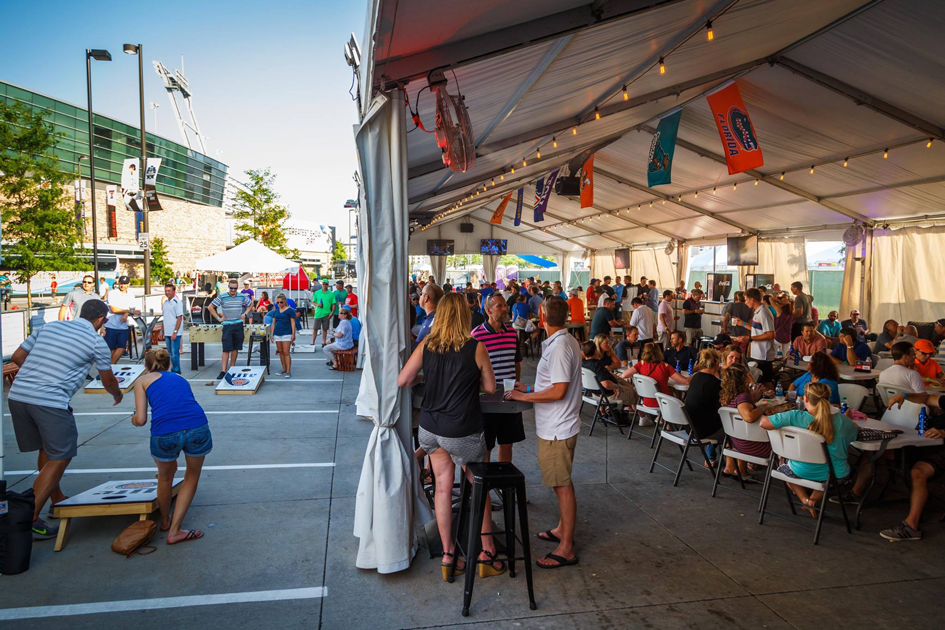 College World Series Omaha 2017 Tailgates