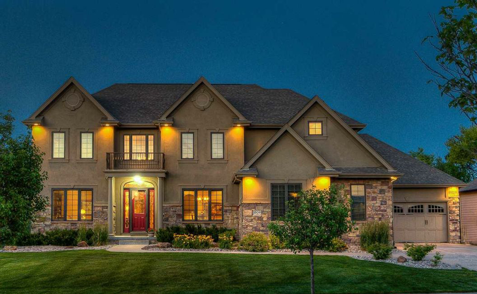 10 HighEnd Omaha Homes for Sale That are Completely HolidayReady The Dodge Voice Omaha
