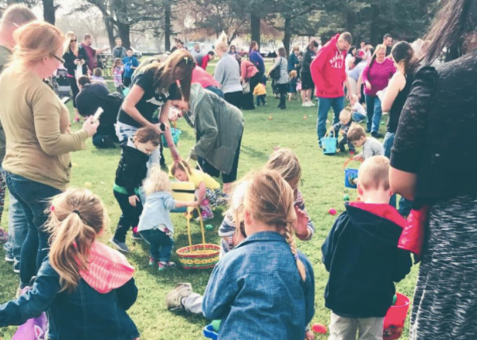 Robert's Park Egg Hunt