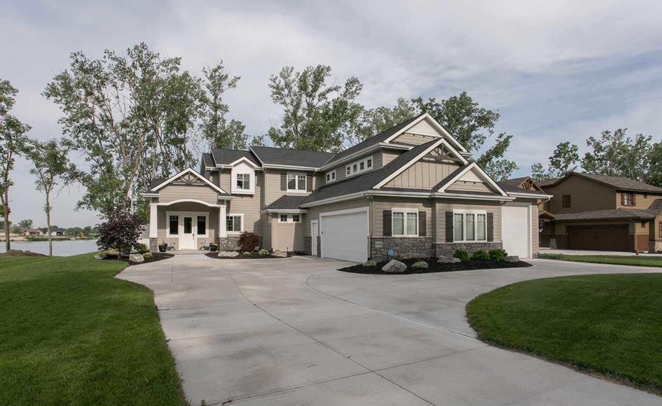 8 Homes For Sale in the Omaha Area That Will Help You Beat the Heat