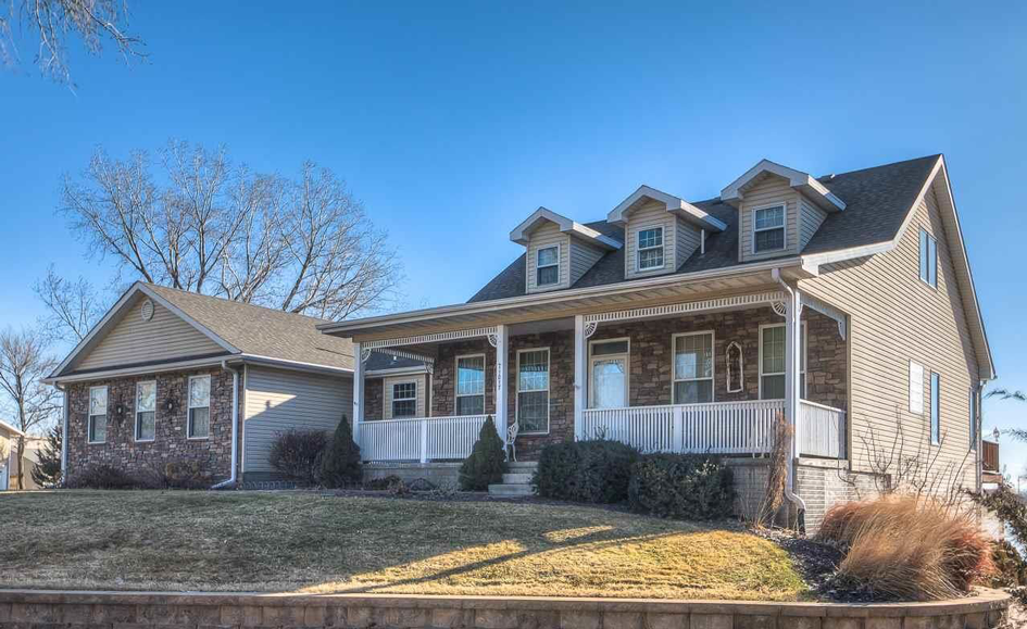 8 Homes For Sale in the Omaha Area That Will Help You Beat the Heat