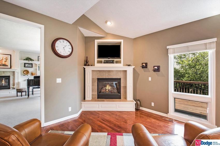 2025 South 182 Circle, Omaha
